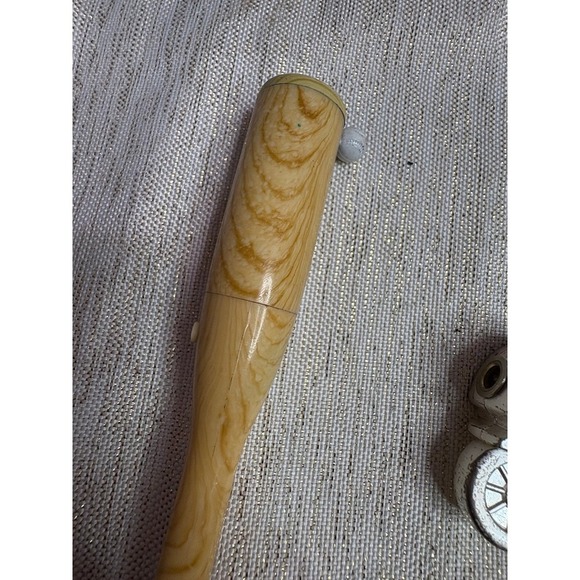 Set of 3 re-fillable lighters - Picture 9 of 10